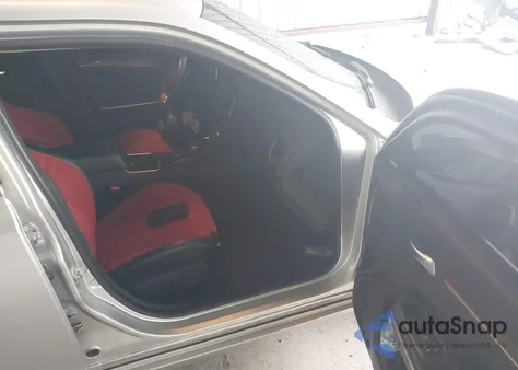 2016 Dodge Charger Srt 392 из США, поврежденный, VIN 2C3CDXEJ2GH339946